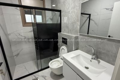 شقة مميزة للايجار في عين مصباح قرب بنك فلسطين الفرع الرئيسي 