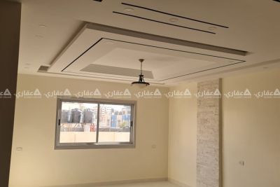 شقة  سكنية  للإيجار  مقابل شاورما فهد