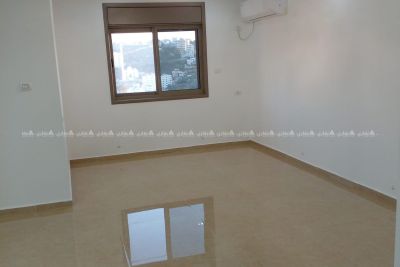 شقة سوبر ديلوكس غير مفروشة بجانب مؤسسة عبد المحسن القطان 