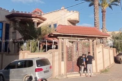 ڤيلا طابقين حجر قدسي للبيع