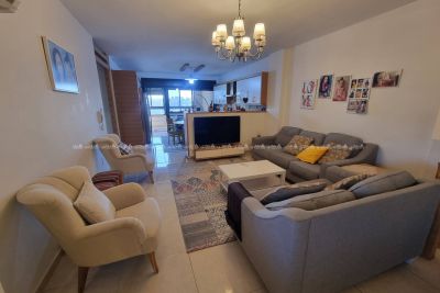 شقة للبيع في الطيرة خلف كوفي لاب و حلويات العكر بل زبط 